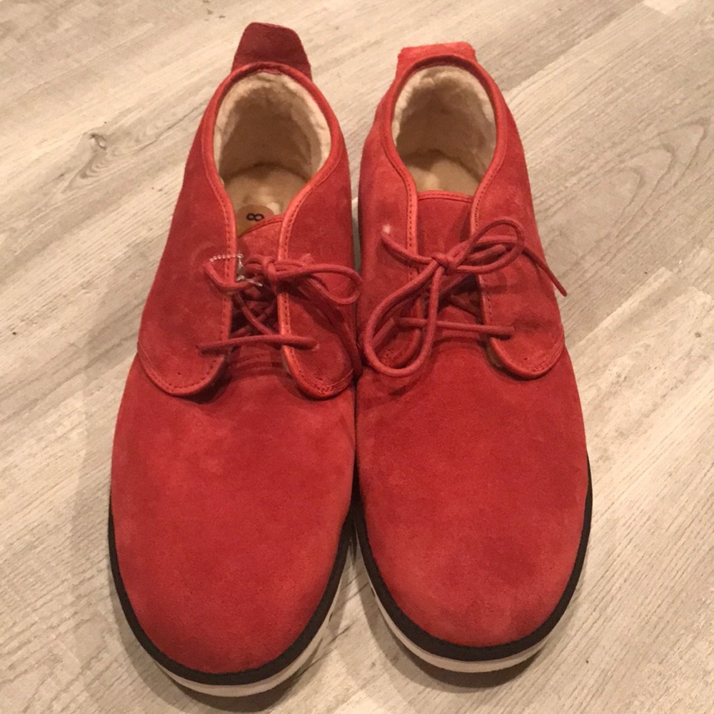 Ugg neumal Cordovan chukka boots Sz 17 and 18